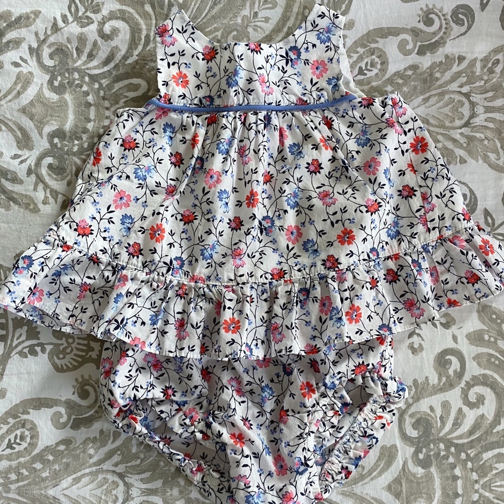 Baby Gap playset 6-12 months